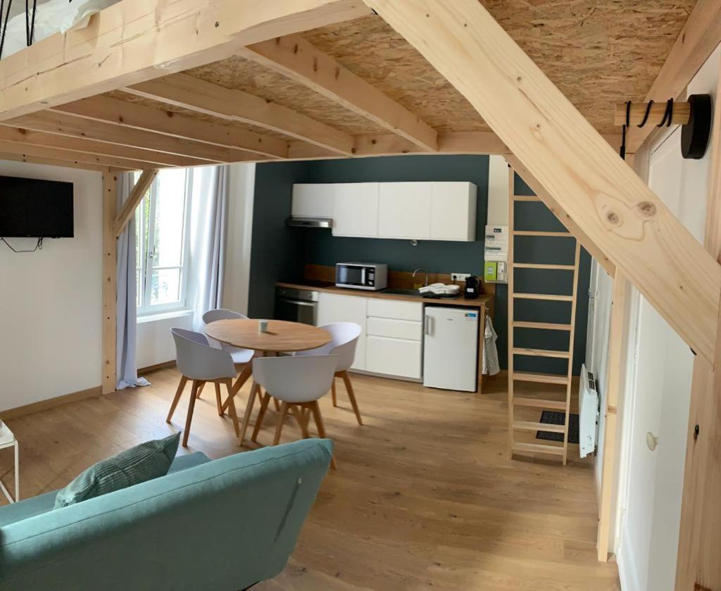 Studio Vichy Patrimoine Mondial Villa Marie Celine Eksteriør billede